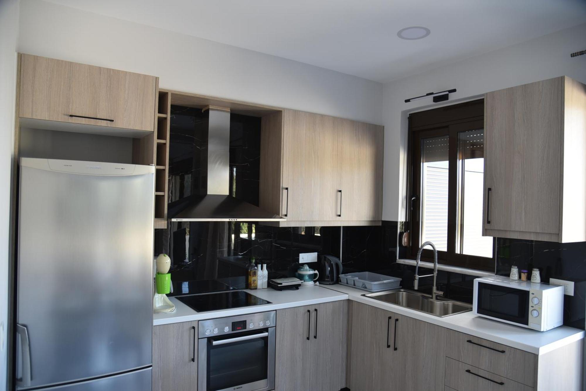 Pirgos Deluxe Apartment - Private Parking Kíssamos Exteriör bild